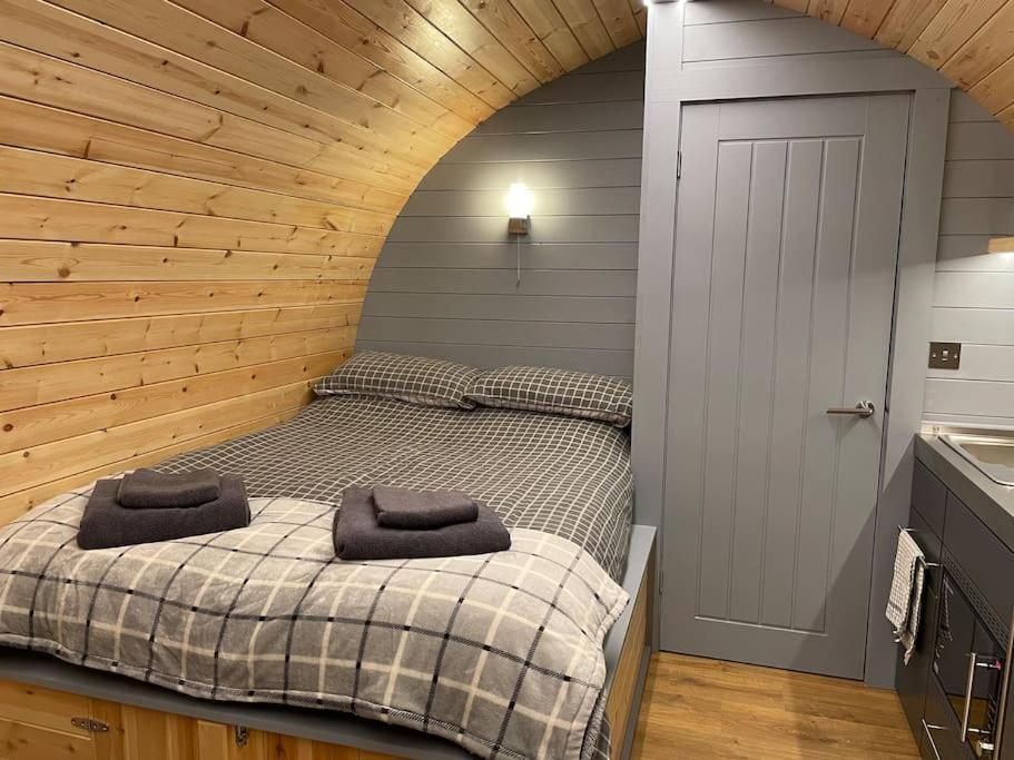 Bonny Wee Snug - Pod In Spean Bridge Apartment Екстериор снимка